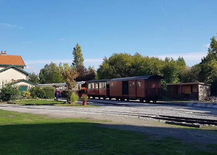 Aux Passagers De La Baie 2